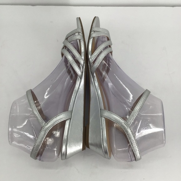 Talbots Capri Nappa Mini-Wedge Leather Sandal Silver Resort Summer Size 7 - Picture 6 of 10